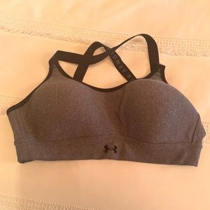 Like new Under Amour Sports Bra. Gray. Size small.